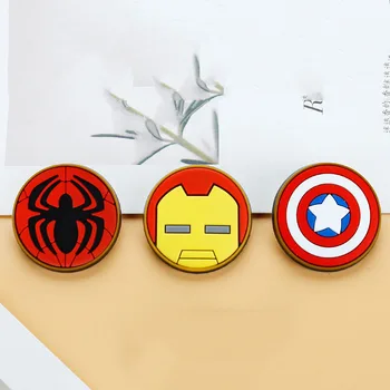 Marvel superhrdinovia spiderman iron man Kapitán Amerika, Hulk Odznak Módne Nový kód pin anime kreslený Film deti narodeniny hračka gif