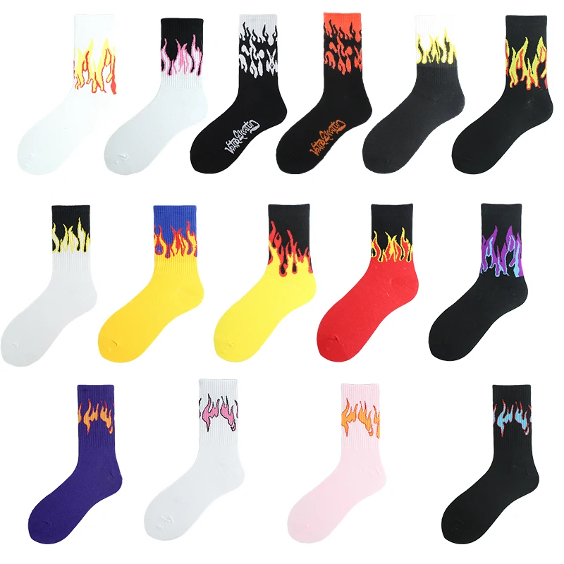 Vtipné Šťastný Unisex Ponožky Nové Módne Plameň Mužov a Žien Ponožky Bavlna Ružová Čierna Oheň Harajuku HipHop Skateboard Škole Štýl 1