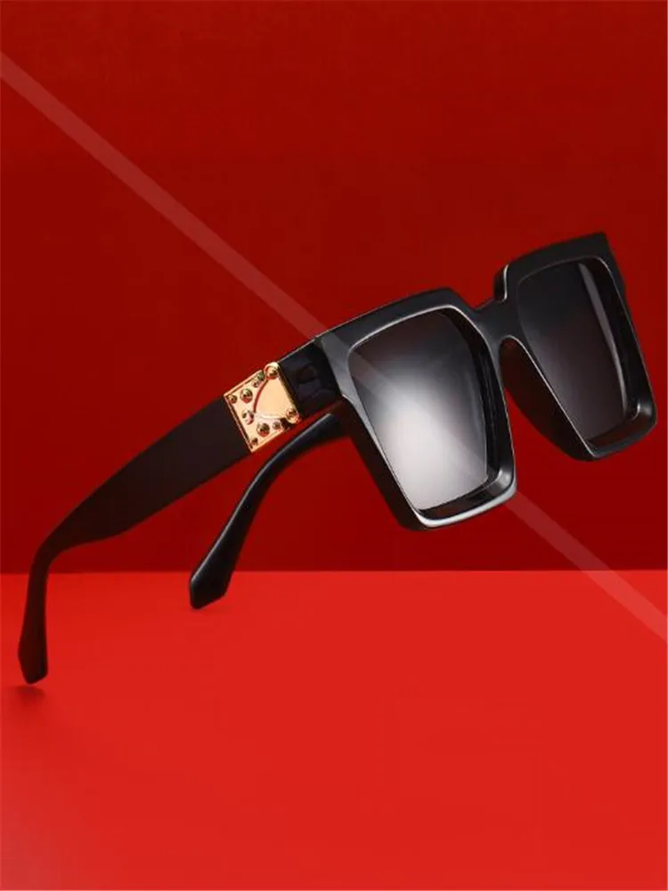 Slnečné okuliare značky luxusné 2021 nové spustenie slnečné okuliare Svetlé čierny štvorec farba zrkadlo Bežné hip-hop slnečné okuliare 5
