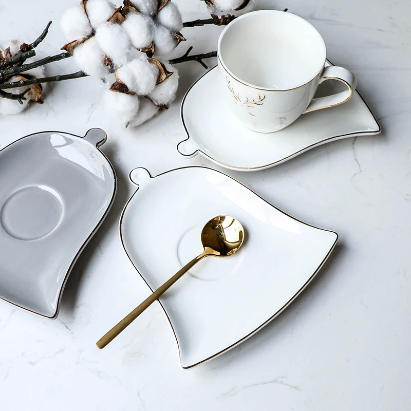 Luxusné Nordic Porcelánovú Šálku Kávy Jeleň Zlato Rukoväť Kosti Číne Čaj Poháre Sada Creative Chicara Porcelana Drinkware Veselé 50CC 5