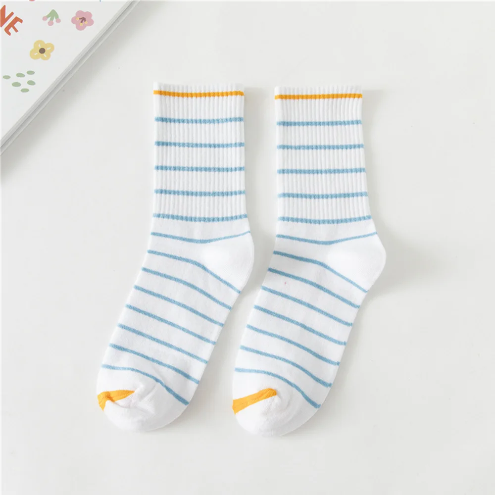 Trendy Ice Cream Color Ženy Ponožky Japonský Retro Čierna Biela Krava V Trubice Ponožky Bežné Prekladané Stožiare, Bavlnené Ponožky Pančuchový Tovar 0