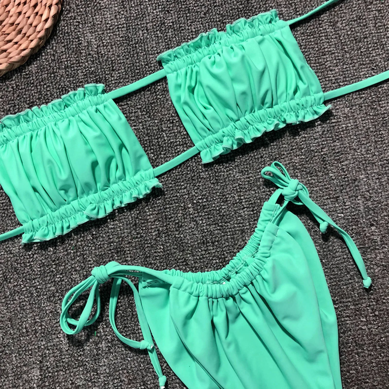 2021 Letné dámske Sexy Skladaný Micro Solídny Kus Dvoch Bikini Set Brazílskej Pláži Vyhovovali Plavky, bikiny mujer plavky 5