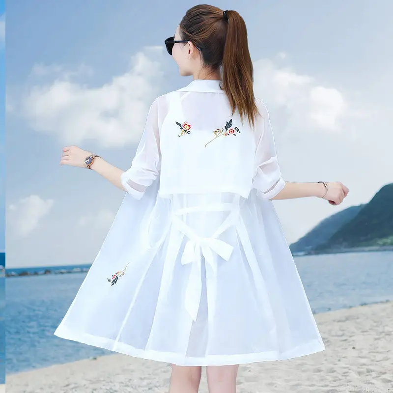 2020 Lete Nové Ochranu pred Slnkom Oblečenie dámske Sako Dlho kórejský Voľné Vyšívané Windbreaker Tričko Žena Tenkú vrstvu K558 1