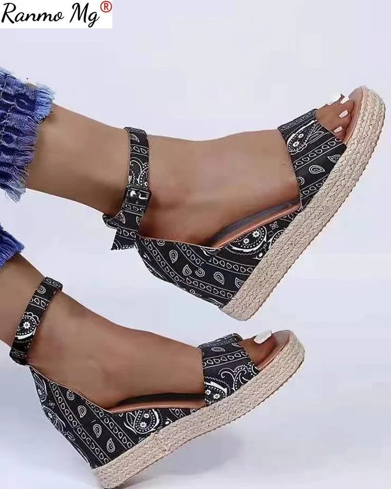 2021 Nové Topánky dámske Letné Pracky Popruhu Rímsky Štýl Kliny Väzbe Pláže Otvorené Prst Priedušná Sandále Retro Tlač Ženy Sandále 3